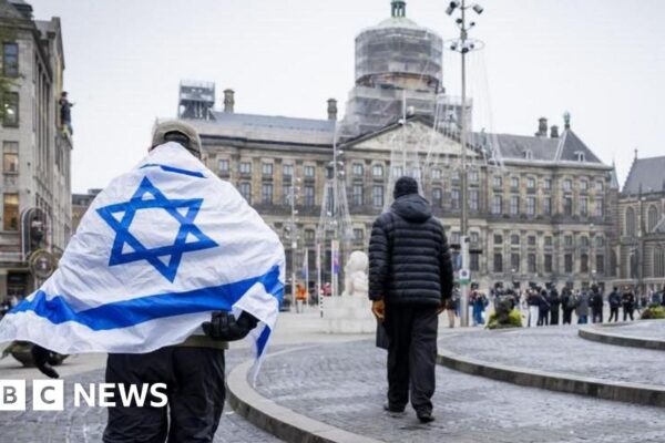 Israeli soccer fan describes assault in Amsterdam