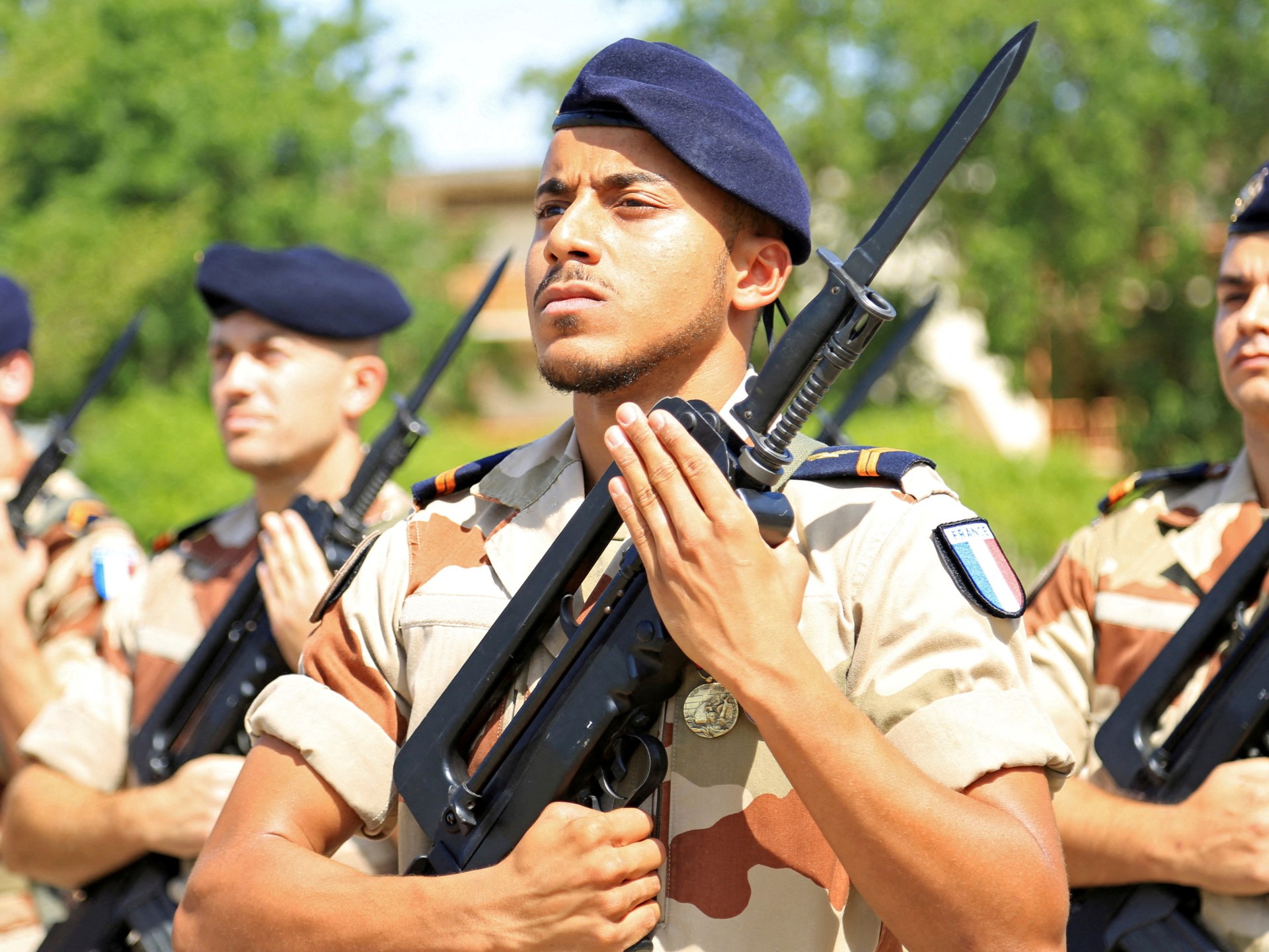 France hands over first base in Chad during withdrawal from former colony | Military News