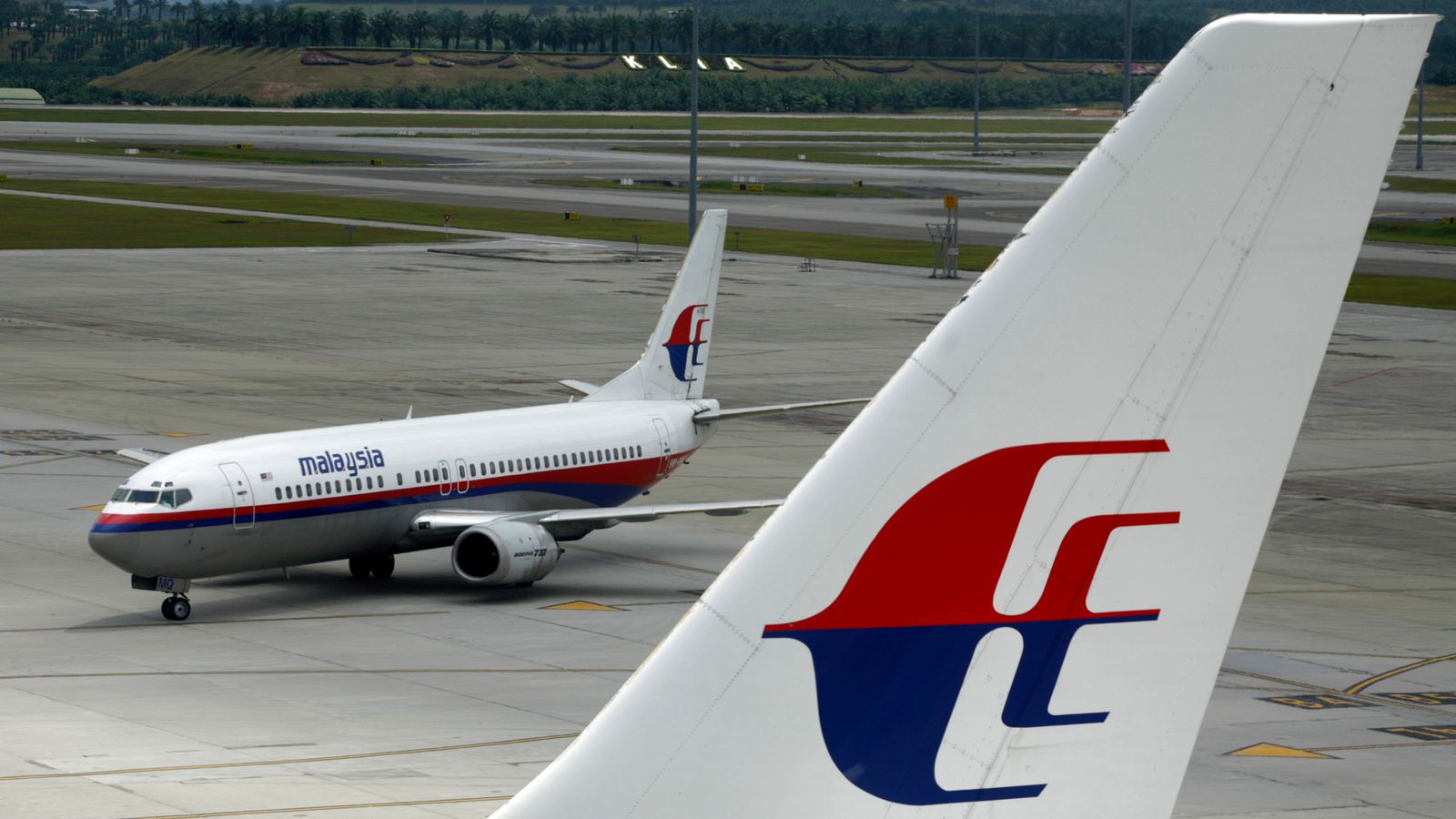 Search for Malaysia Airlines flight MH370 to resume a decade after it vanished | World News