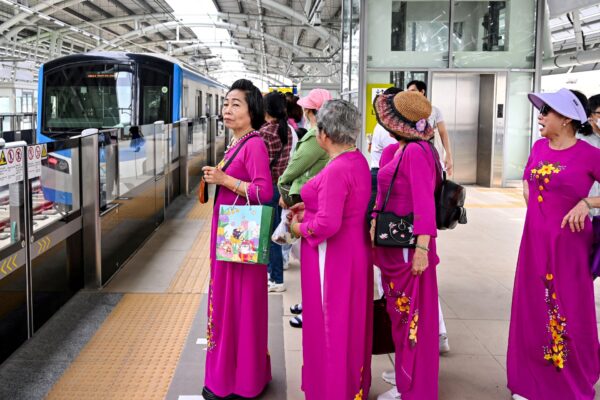 ‘Historic achievement’: Vietnam’s Ho Chi Minh City’s first metro line opens | Transport News