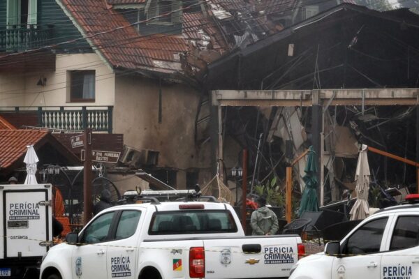 Small plane crashes into Brazil town popular with tourists, killing 10 | Aviation News