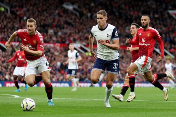 Watch Spurs vs Man United: Live streams for Carabao Cup tie