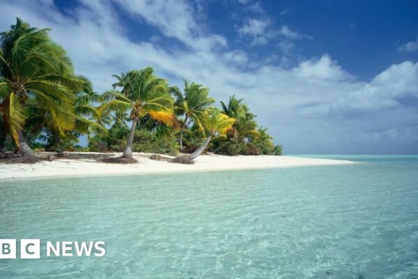 Cook Islands wants its own passport. New Zealand says no