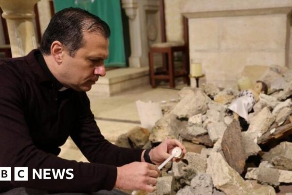 Palestinian Christians struggle to find hope at Christmas