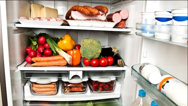 Expert Warns of Three Foods You Should NEVER Keep in the Fridge Because They Turn Toxic