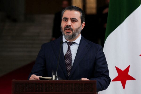 Syria’s overseas minister urges US to elevate sanctions throughout go to to Qatar | Information