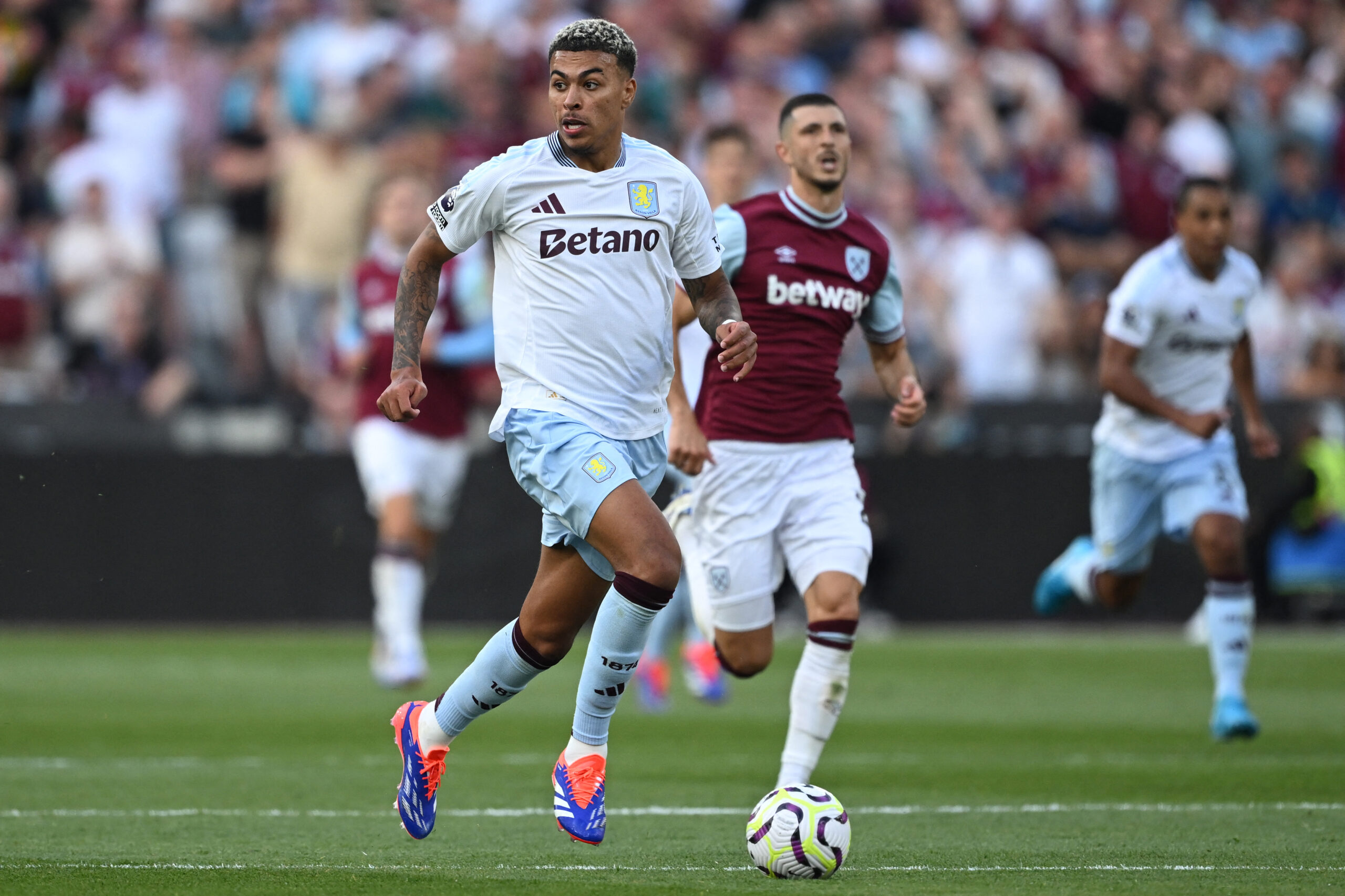 Watch Aston Villa vs West Ham: Free live stream in the UK